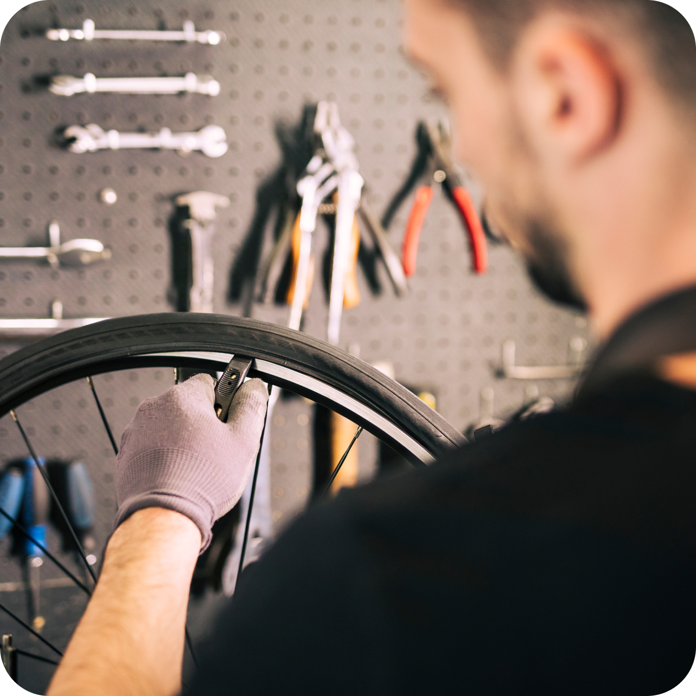 bike service worker